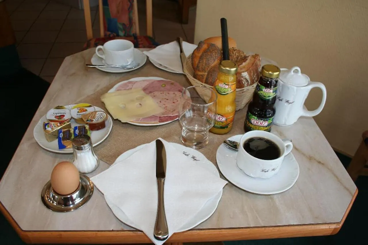 Hotel Cafe-Bäckerei-Pension Weigl Oberviechtach Gasthof